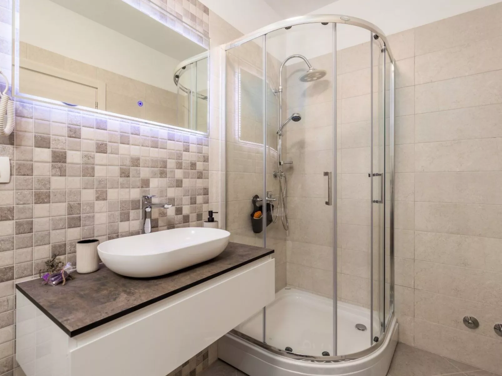 Schönes Haus für 8 Personen mit großem Schwimmbad-Inside