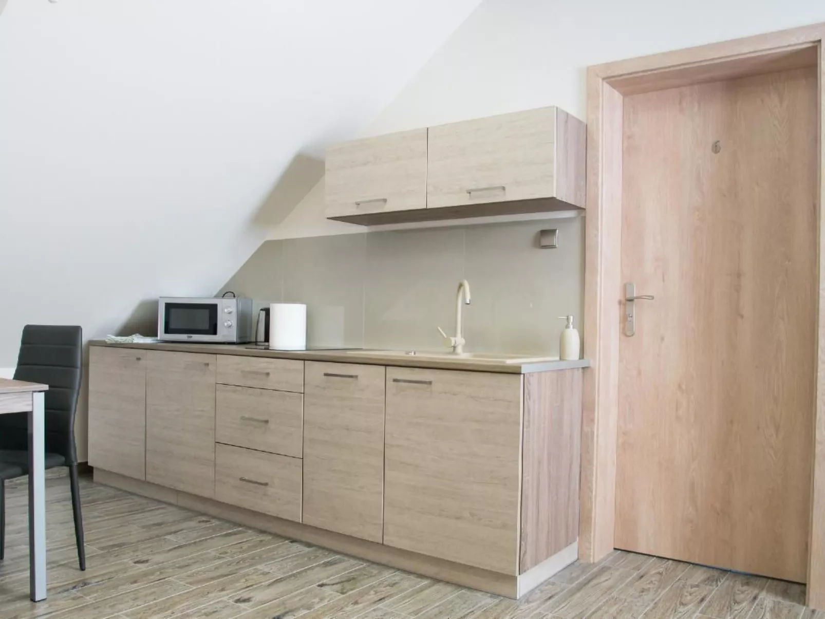 "Suite A" mit Blick auf das Wasser-Dedans