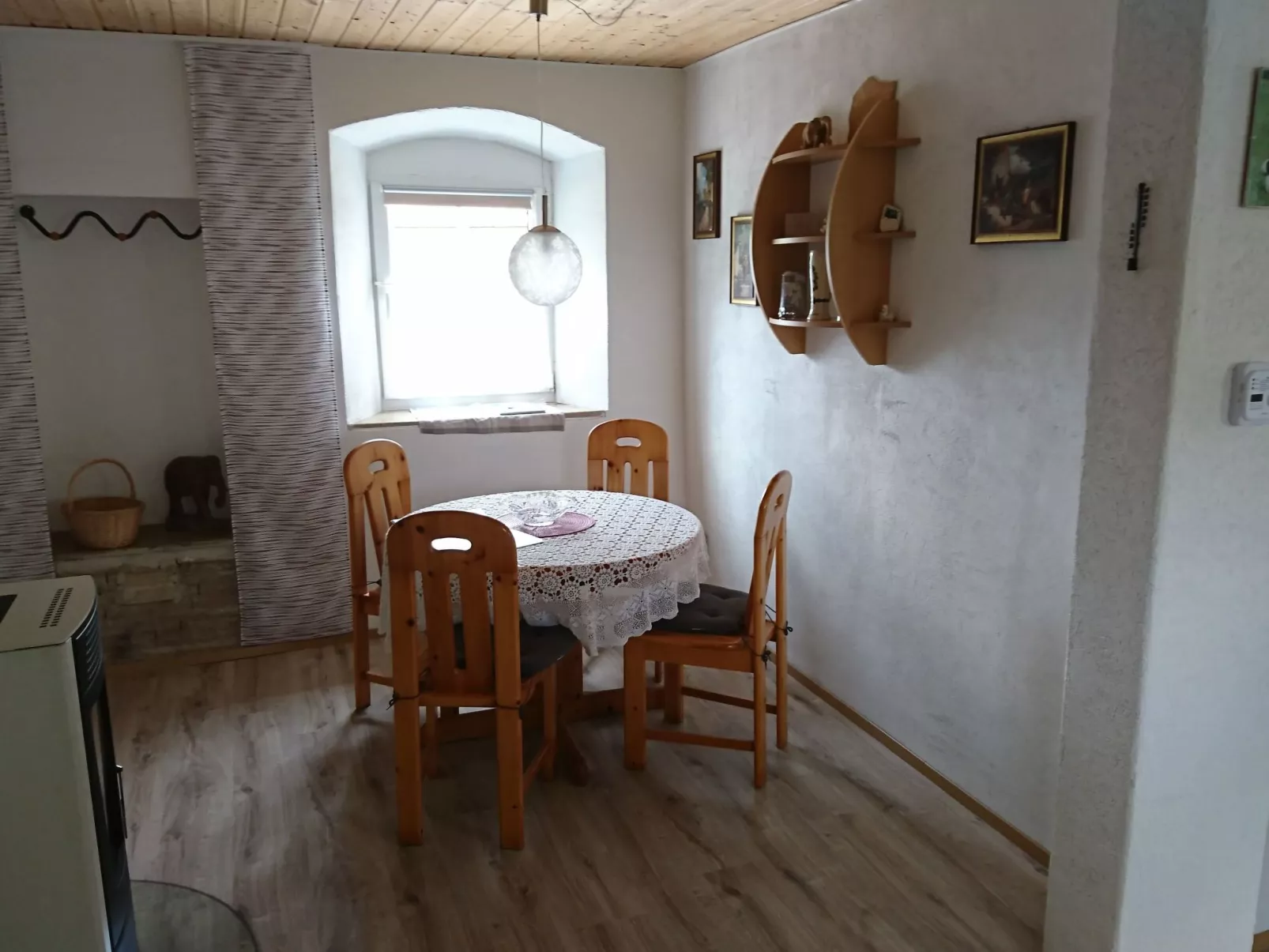 Jurahaus-Solnhofen-Drinnen