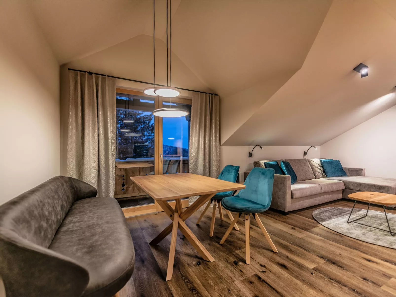 Luxus-Wellness Appartment im Edlgütl-Drinnen