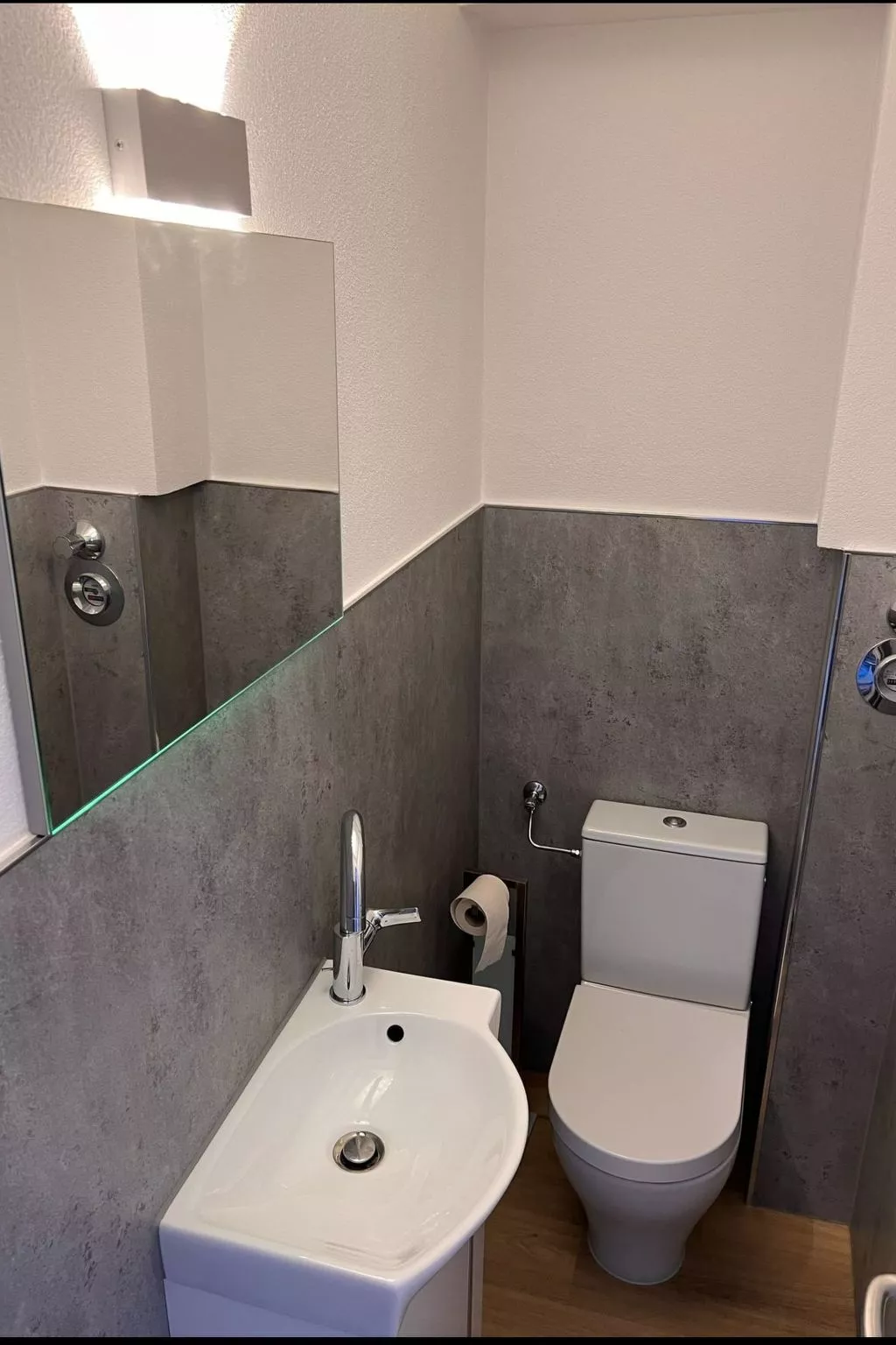 Altstadtglück im alten Zollhäuschen-Dedans