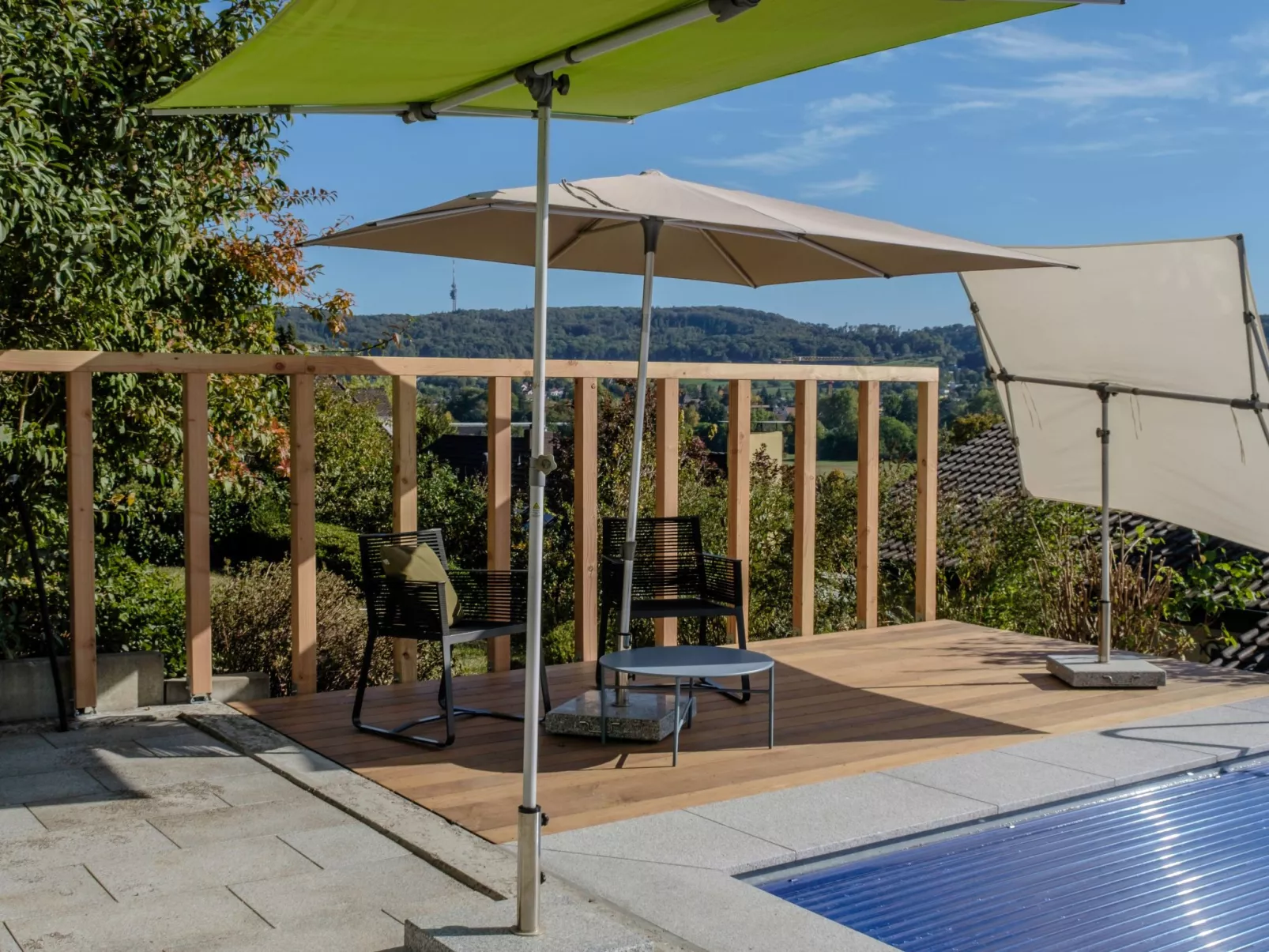 Panoramahaus & Pool-Dedans