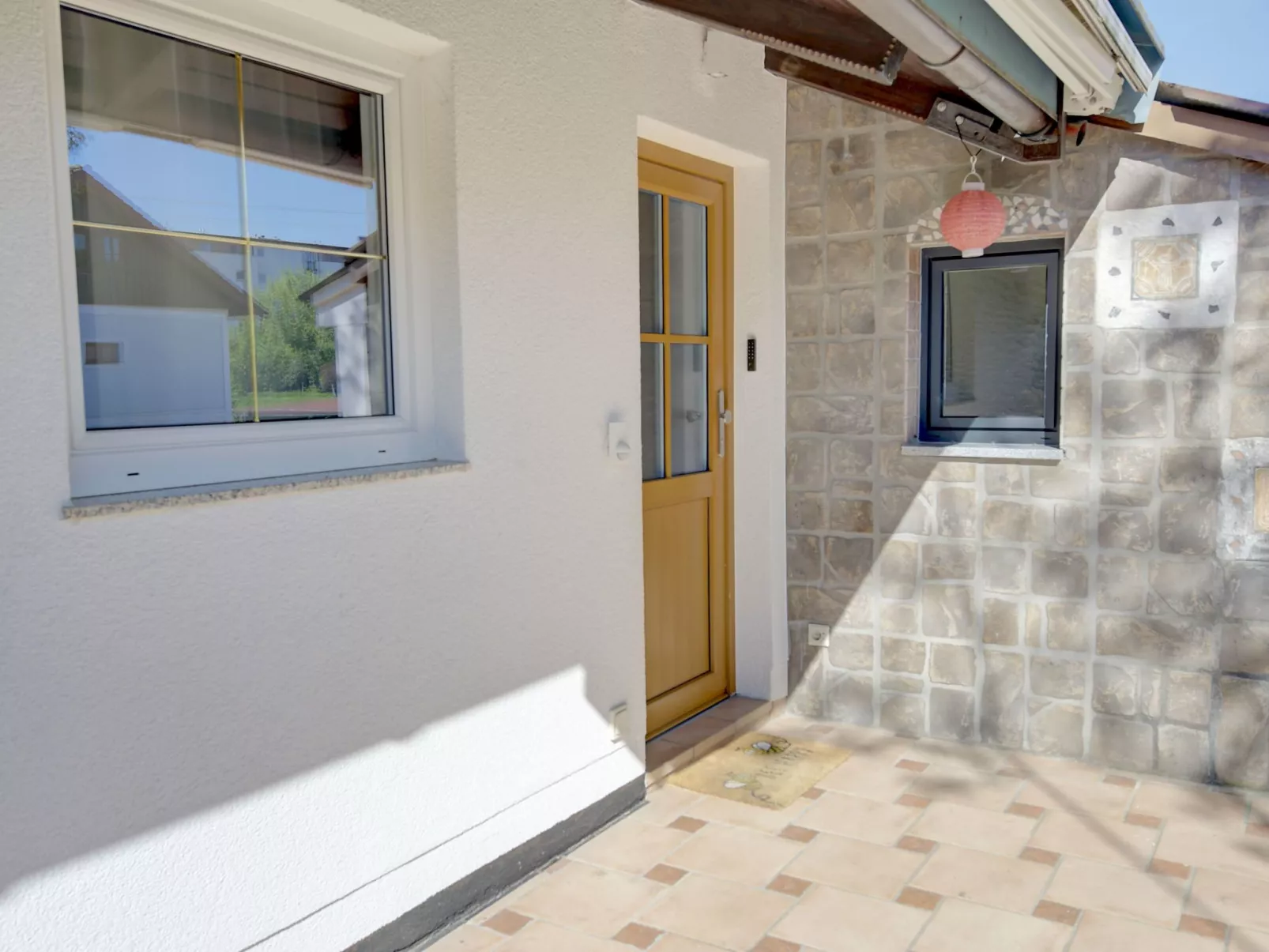 Gemütlicher Bungalow-Draußen