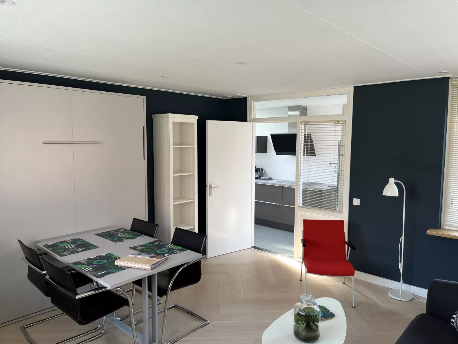 Haus für bis zu fünf Personen im Erdgeschoss.-Dedans