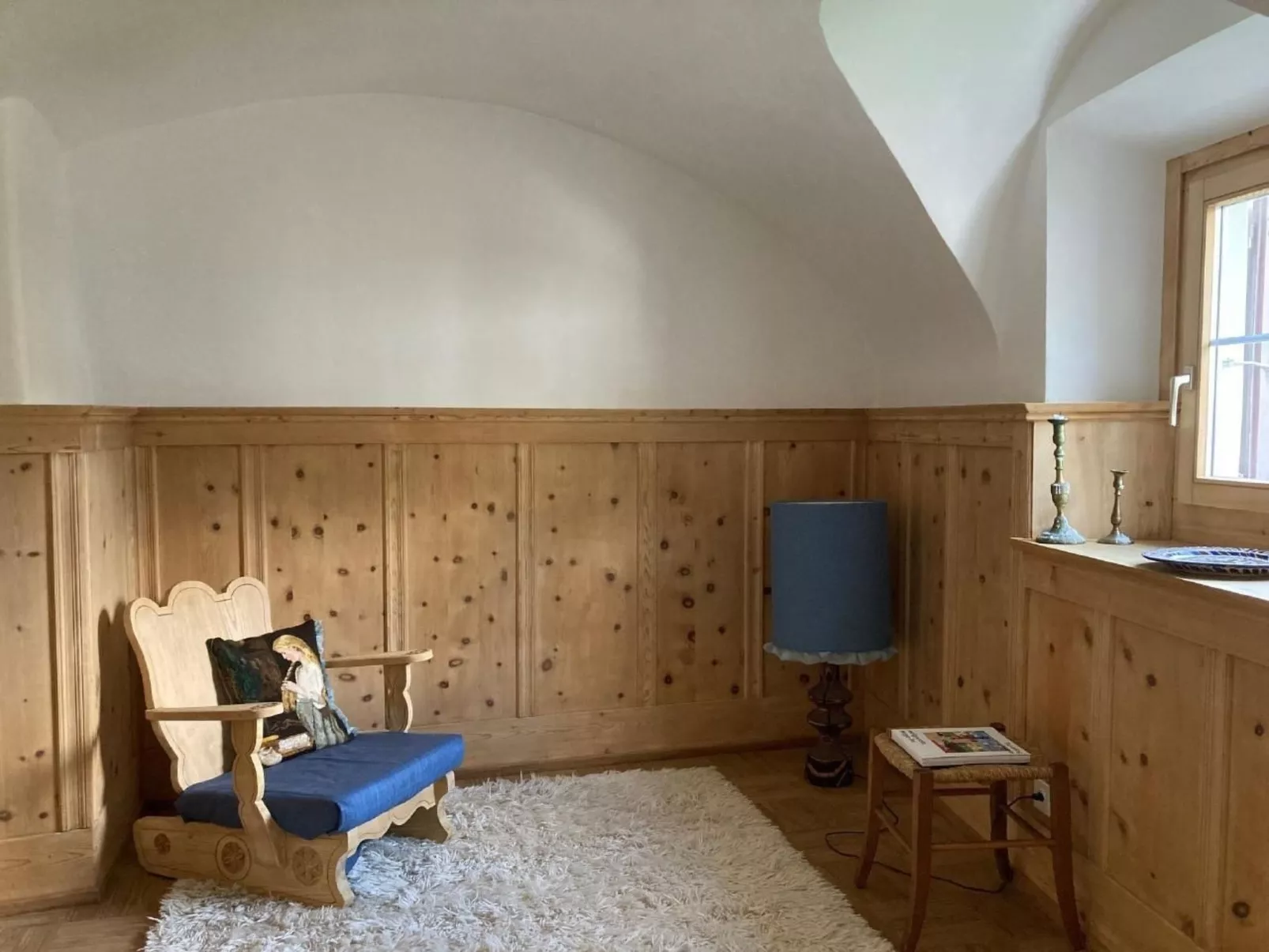 Chesa alb sco'l floc-Drinnen