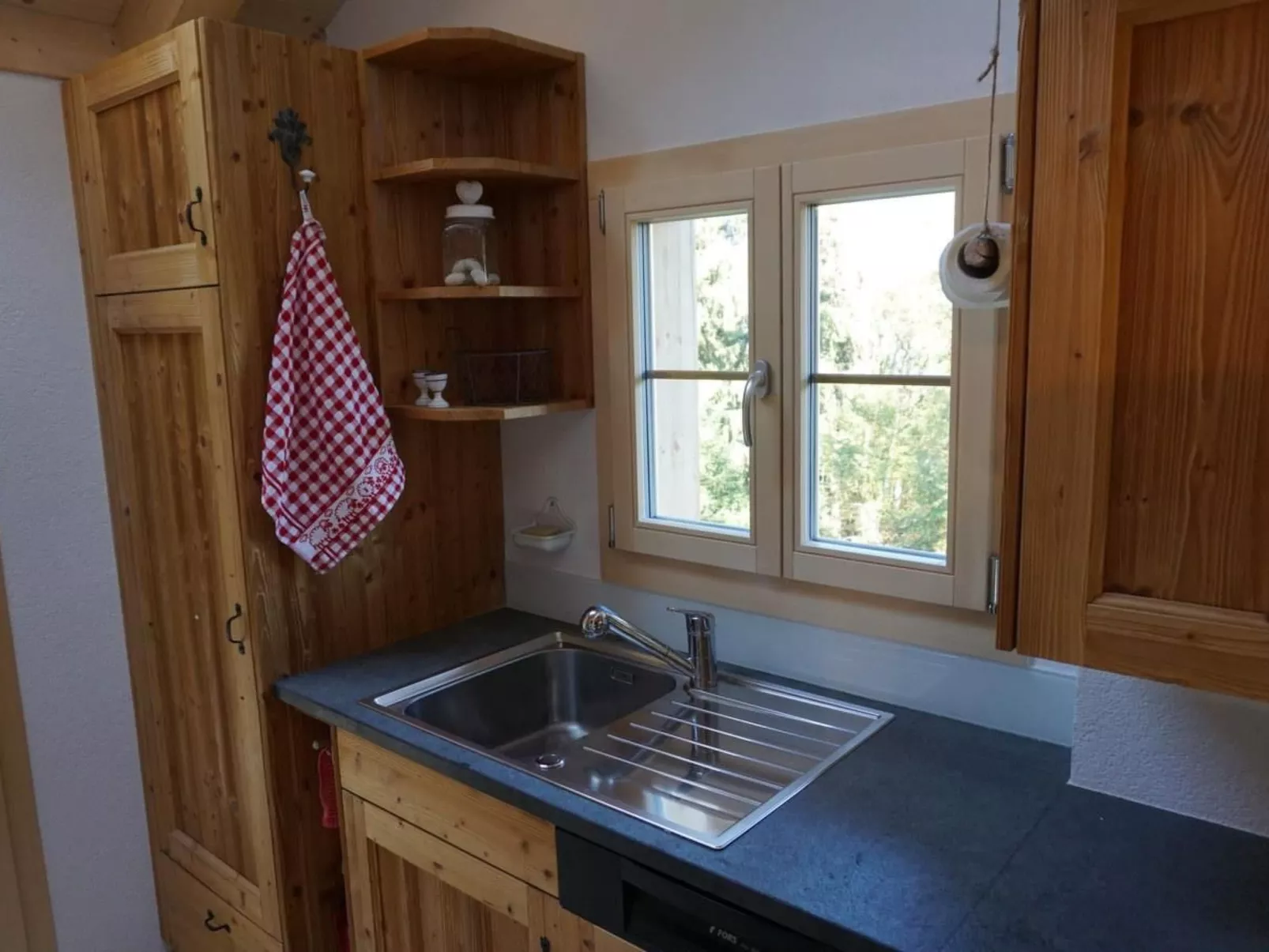 Wollhaus Oberzwirgi-Dedans