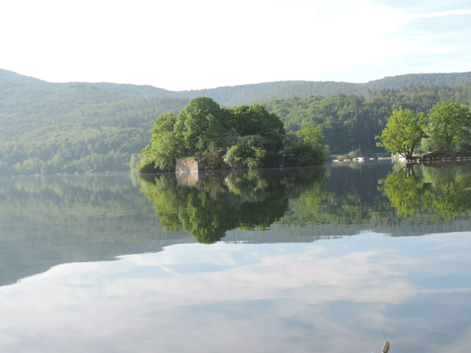 Ederseeblick in Bringhausen am Edersee-Inside