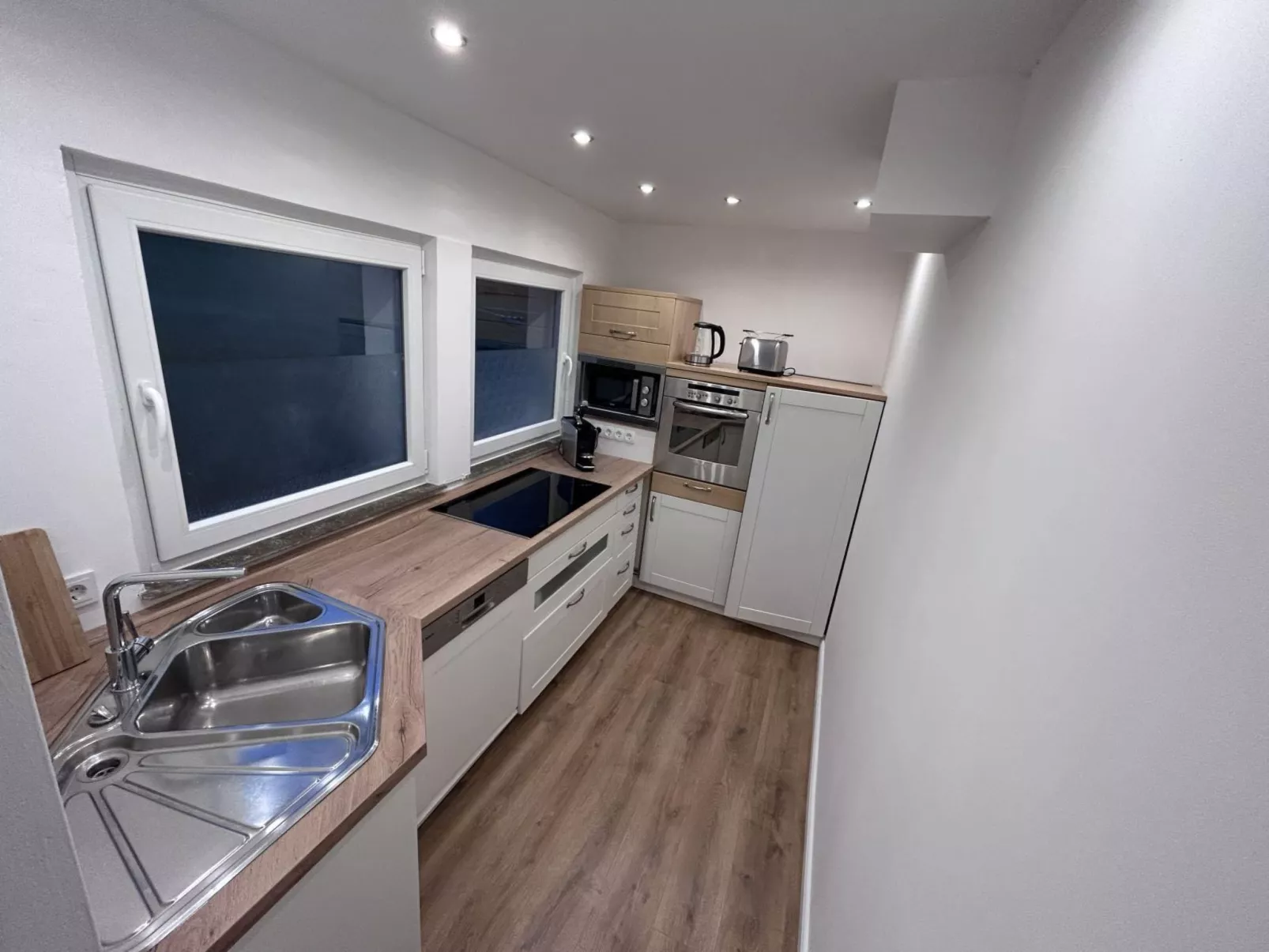 Renoviertes Haus in Husen mit Terrasse und Sauna-Drinnen