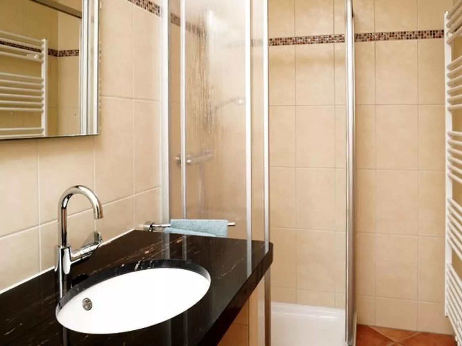 Beim Kahnfährmann-Drinnen