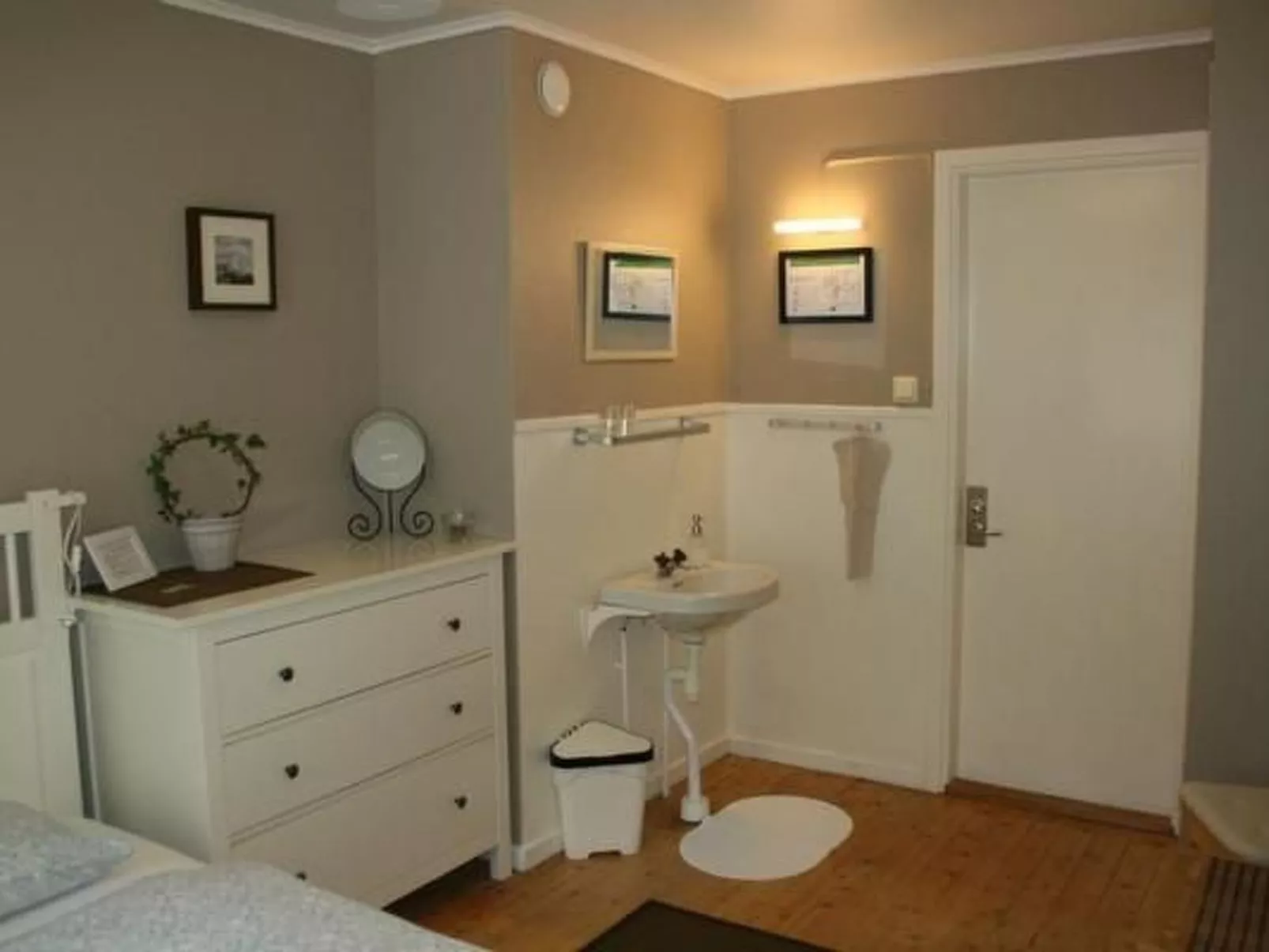 Möckeln ausserhalb Älmhult-Inside