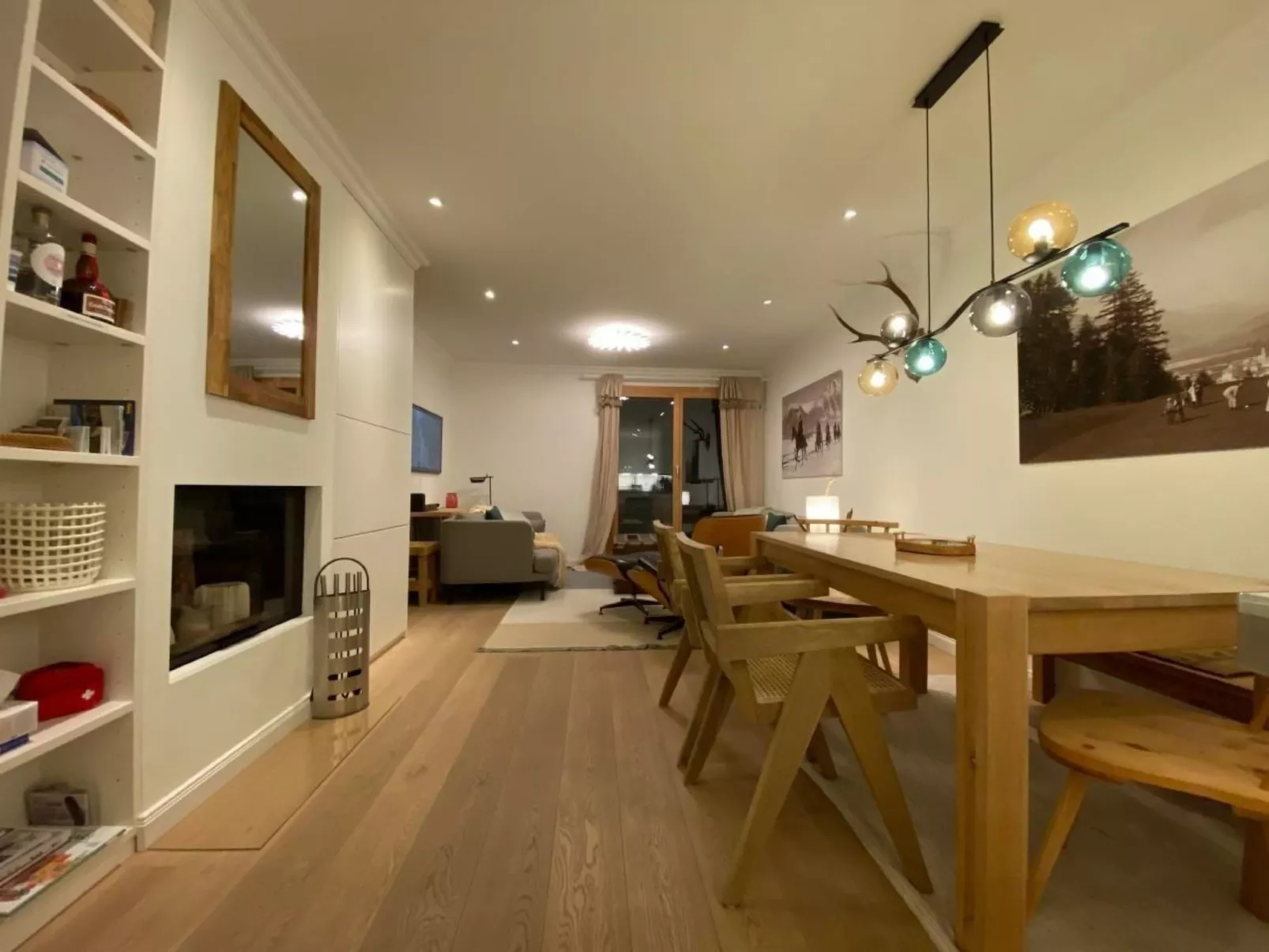 Engiadina Libra-Dedans