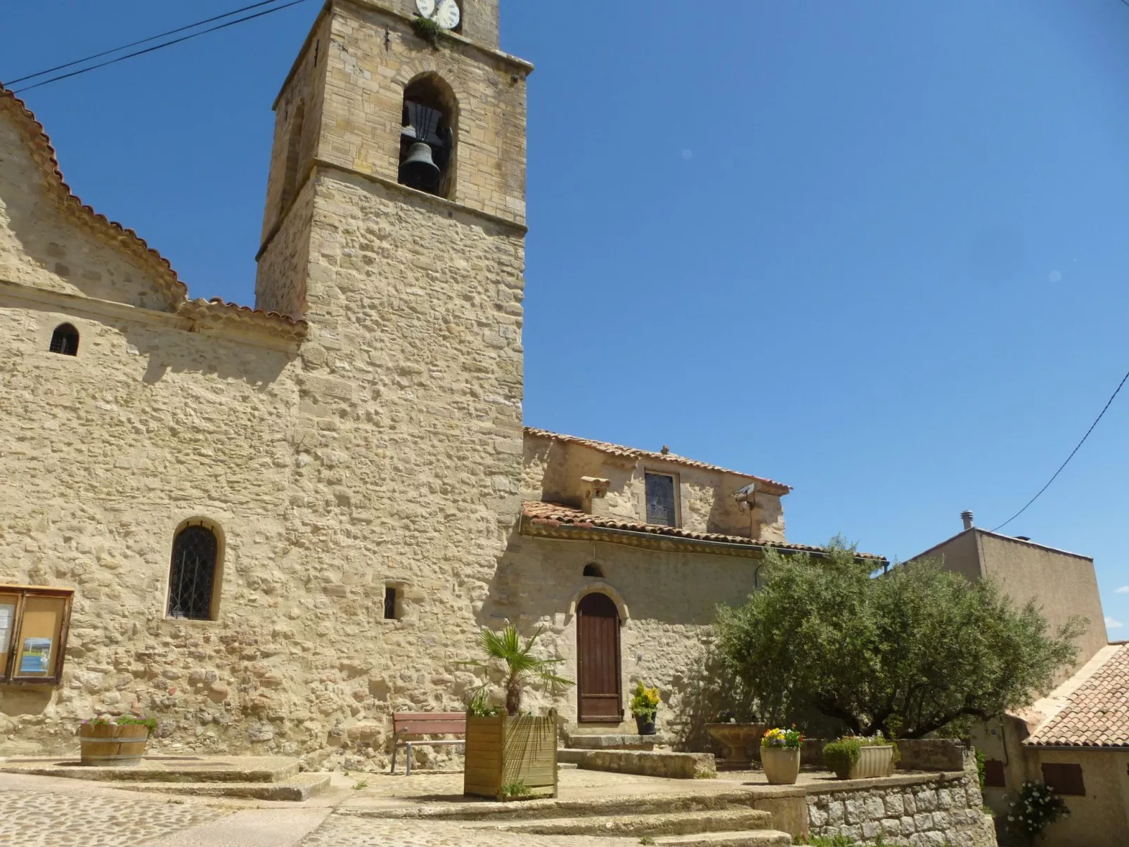 Charmantes Landhaus mit Garten-Inside