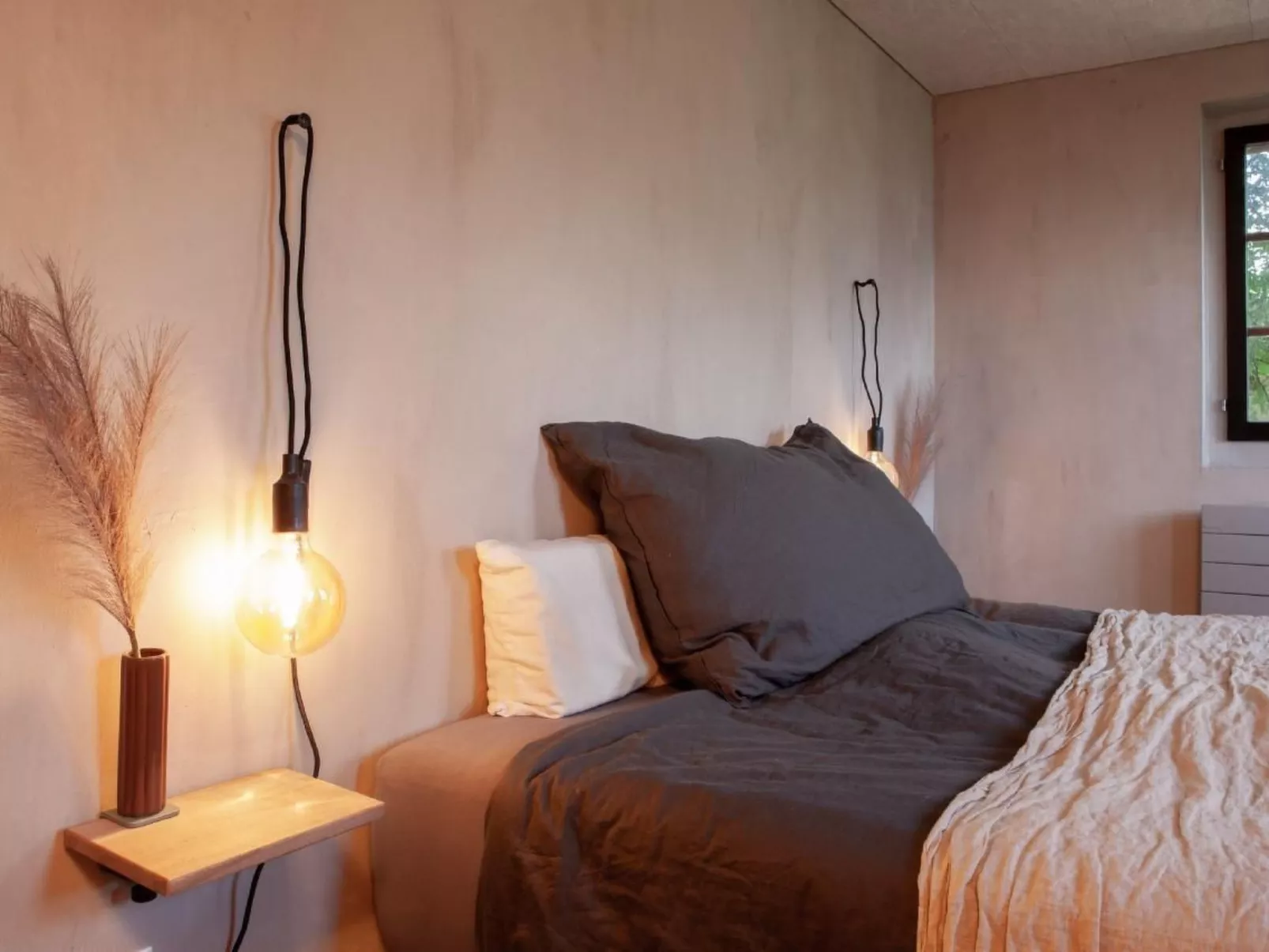 Modernes Bijou in 400-jährigem Haus-Dedans