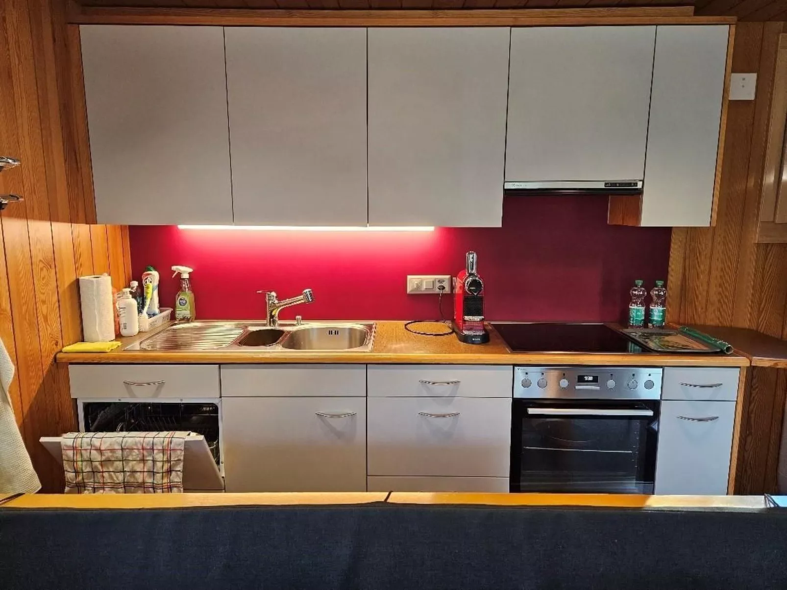 Alte Landstrasse-Inside