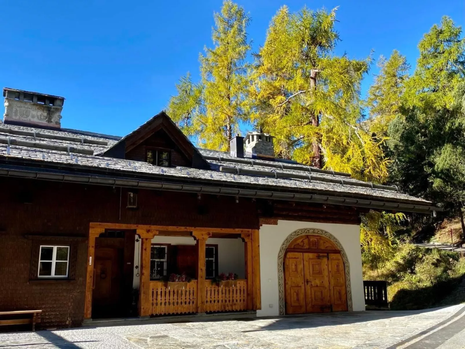 Chesa Bindschedler-Inside