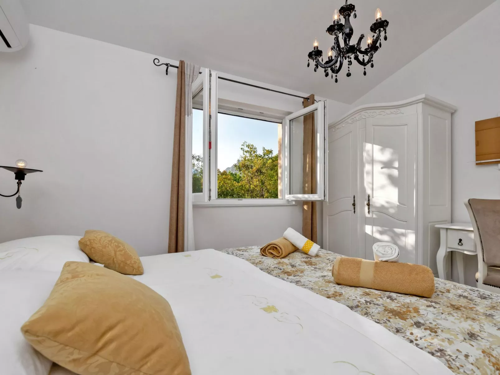 Villa Melita-Image-tags.info