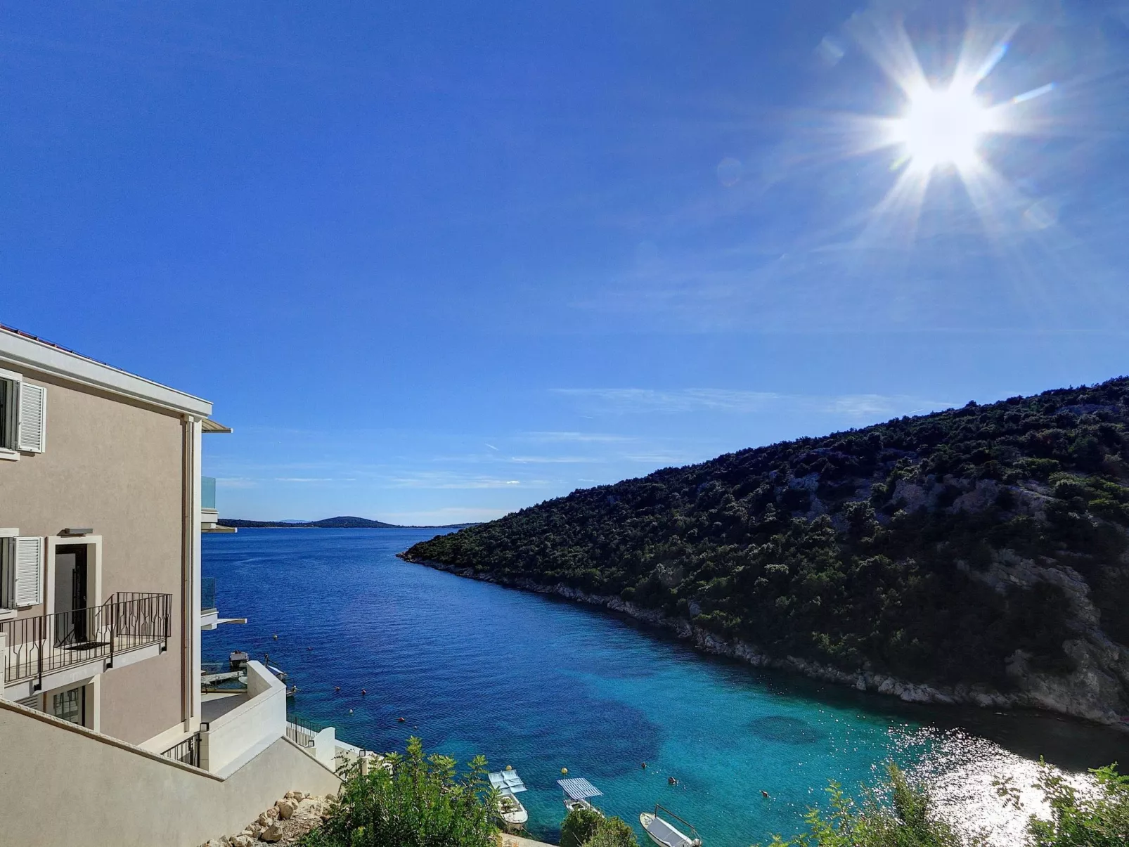 Villa by the Sea-Draußen