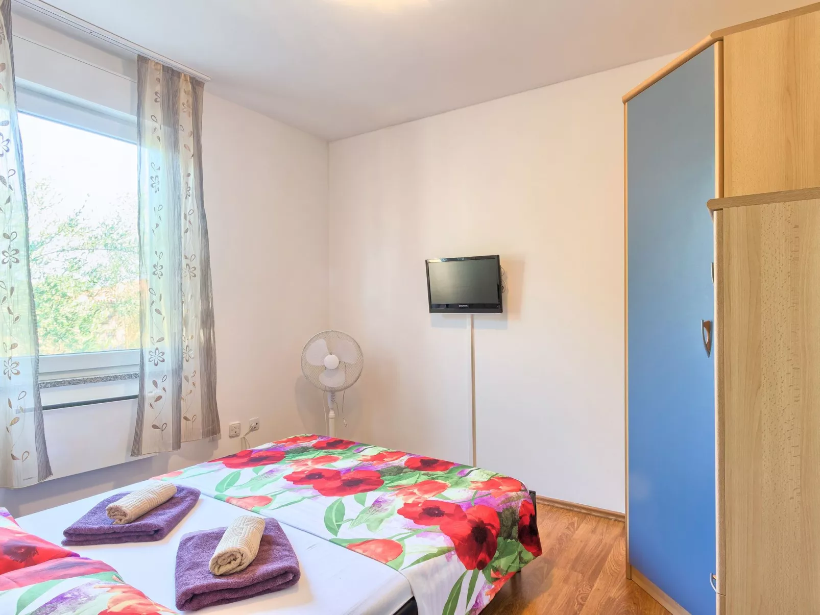 Haus Daniela mit überdachter Terrasse und Pool-Inside