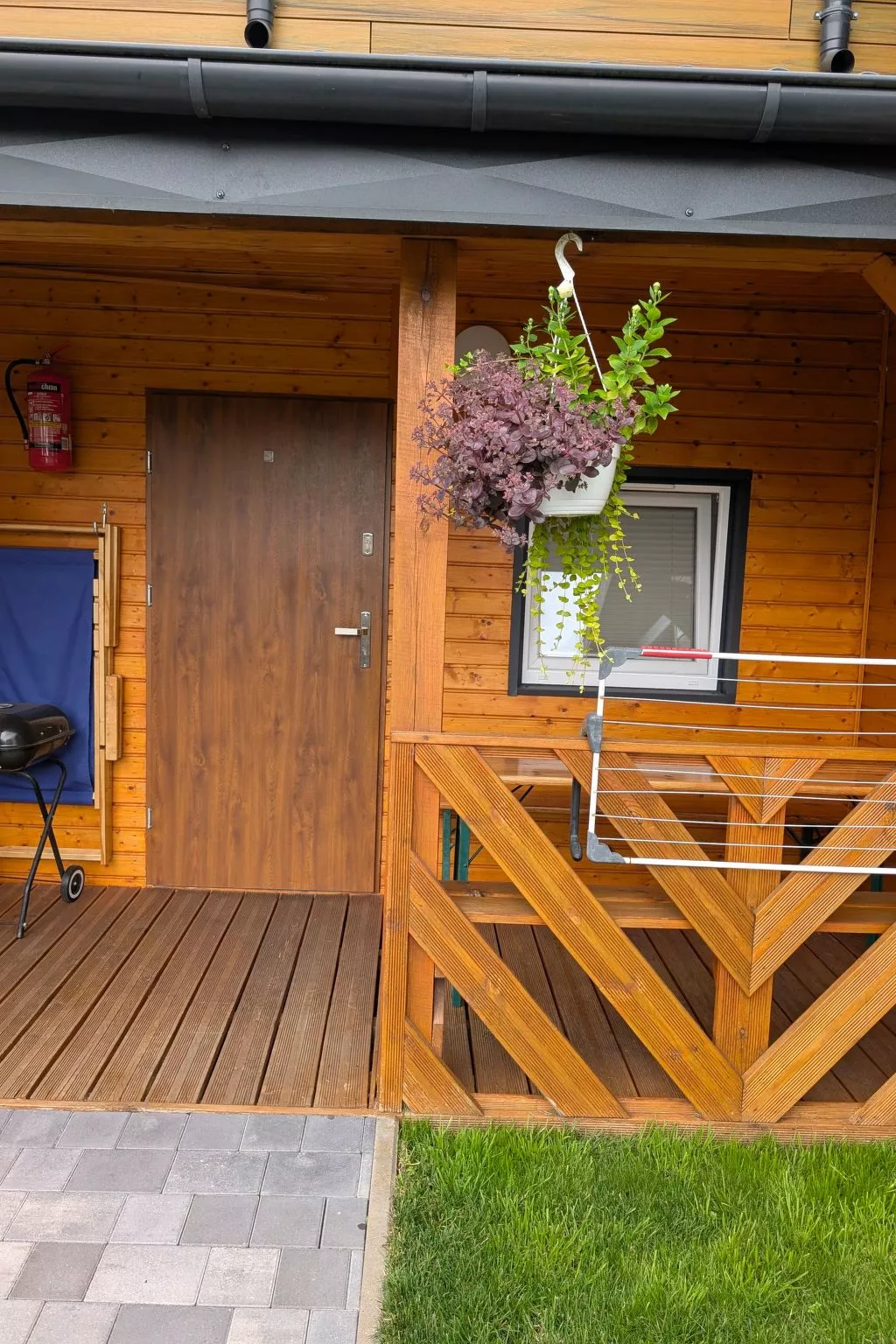 Trebor"-Häuser in einem eingezäunten Gebiet-Dehors