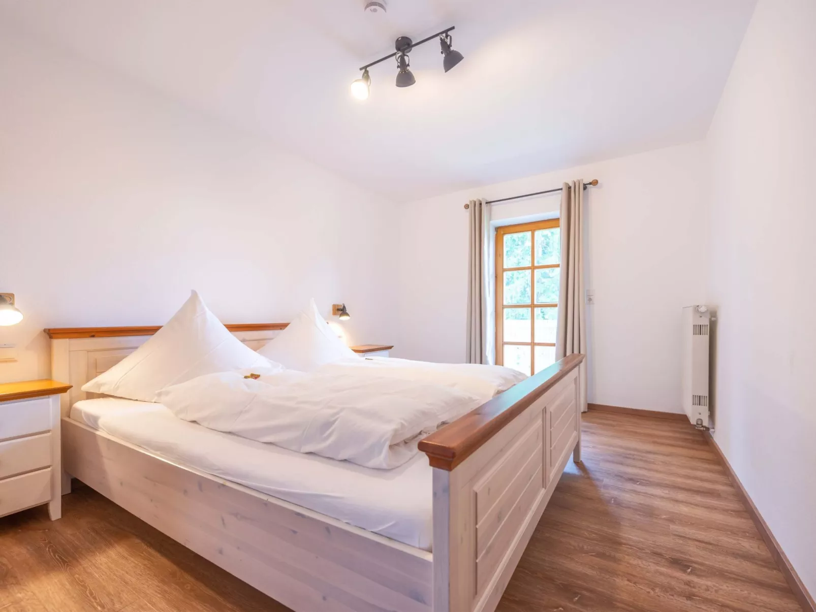  mit Terrasse und zwei Schlafzimmer-Inside