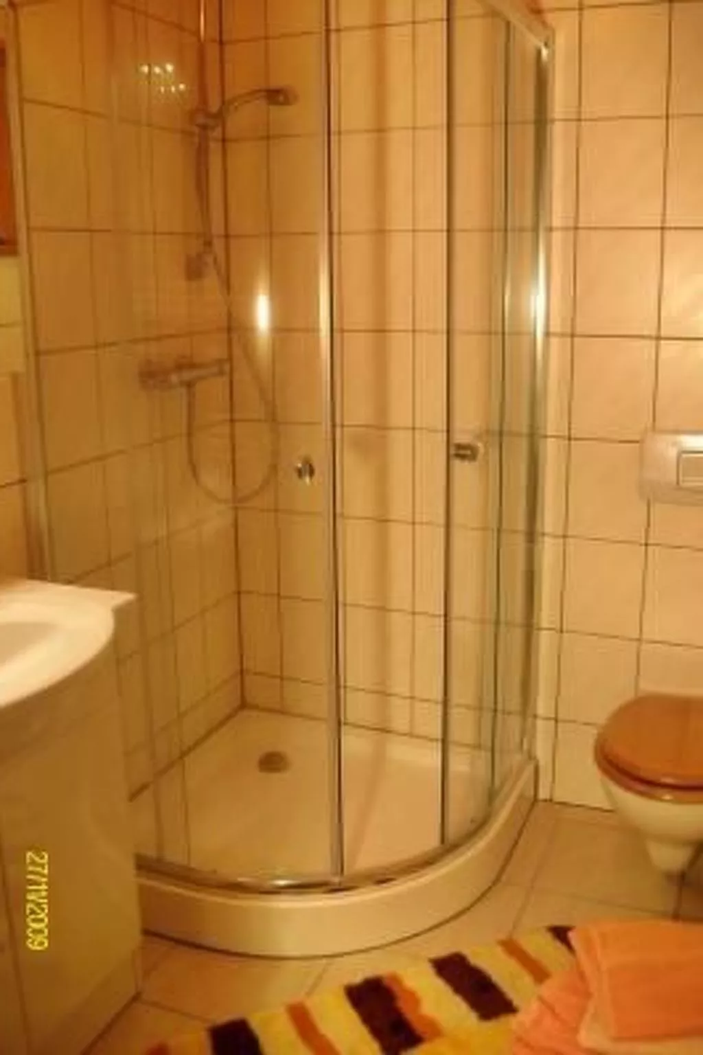 Mit Terrasse-Drinnen