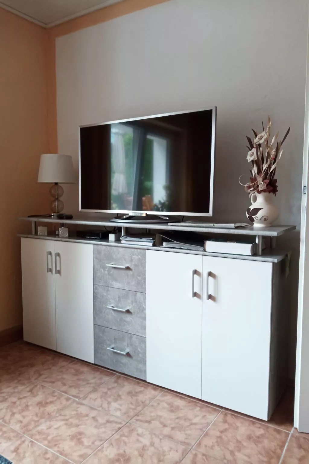 Gemütliche Wohnung mit Terrasse-Dedans