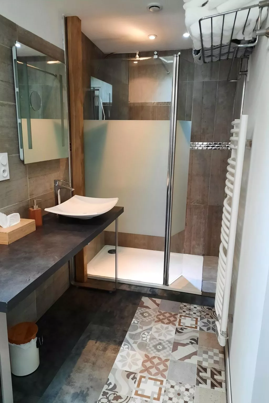 Wohnung mit Privatparkplatz-Drinnen