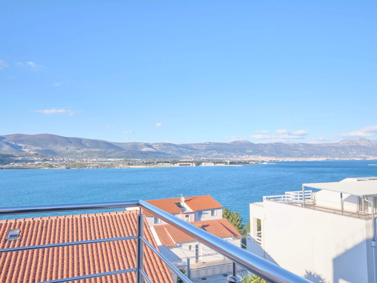 Für 4 Personen ca. 65 m&sup2; in Mastrinka, Adriaküste Kroatien (Kroatische Ins-Draußen