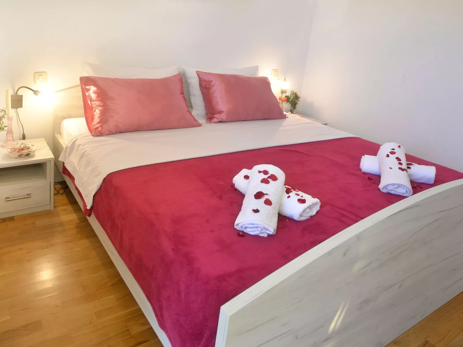 In Kastel Sucurac mit Parkplatz-Inside