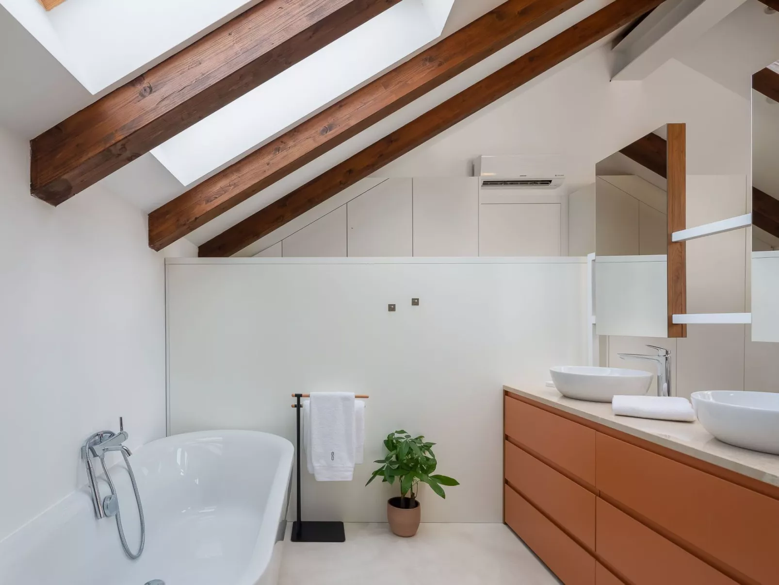 Villa Klang der Stille bei Sibenik-Dedans