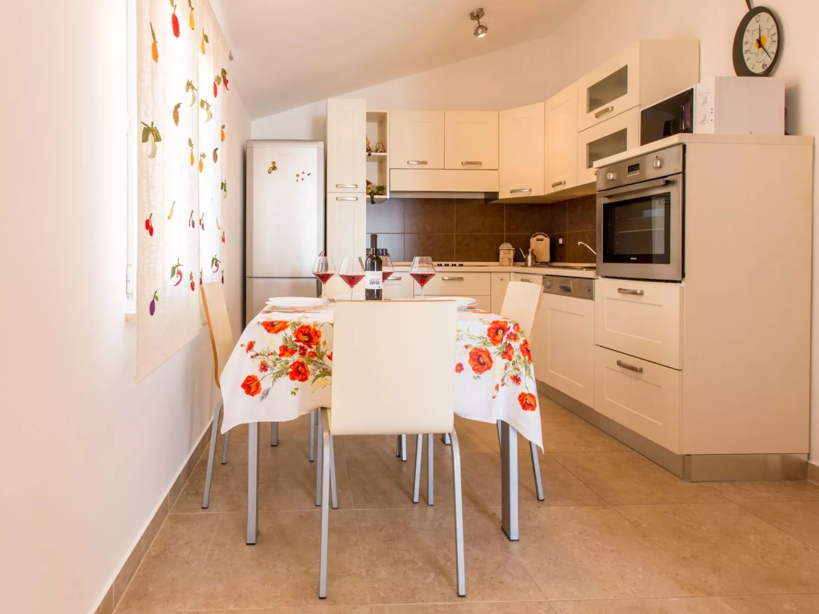 Steinhaus Sole - mit herrlichem Ausblick-Inside