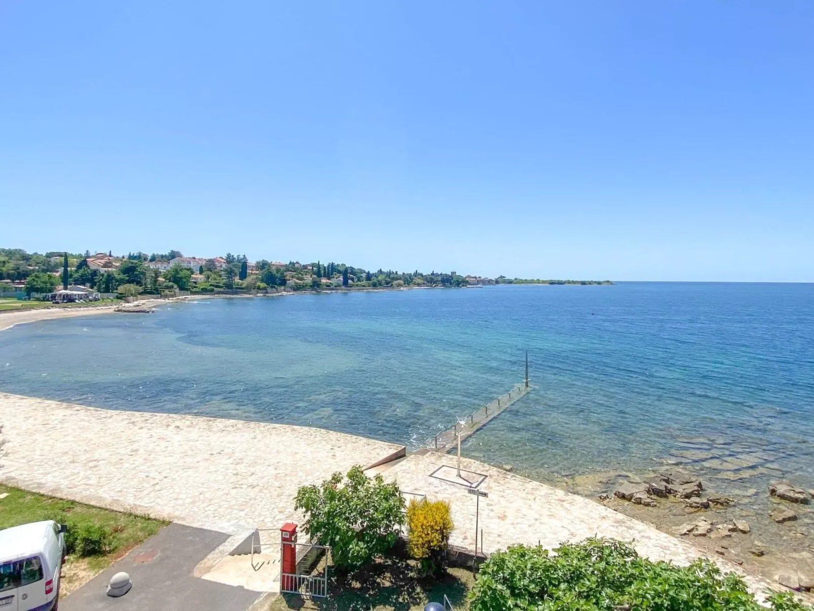 Wohnung "Belvedere dole" mit Blick auf das Wasser-Image-tags.info
