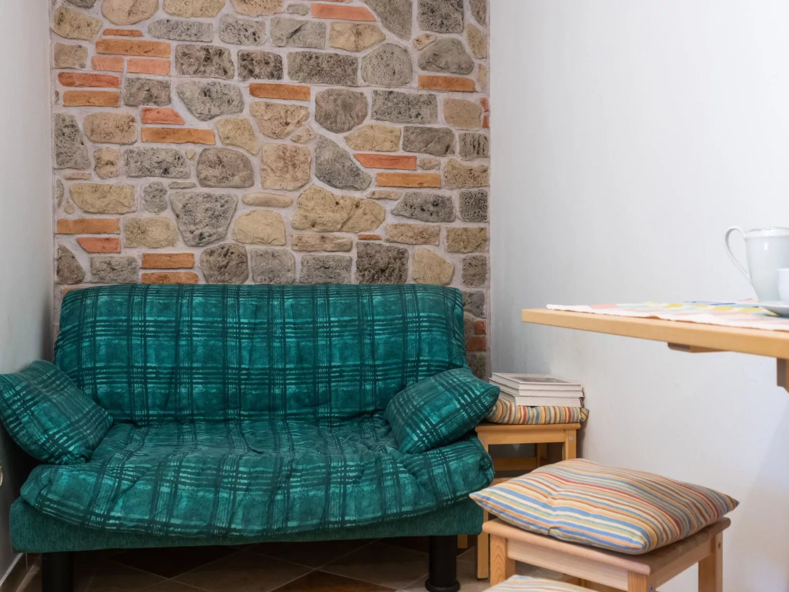 Studio apartment Larca-Dedans