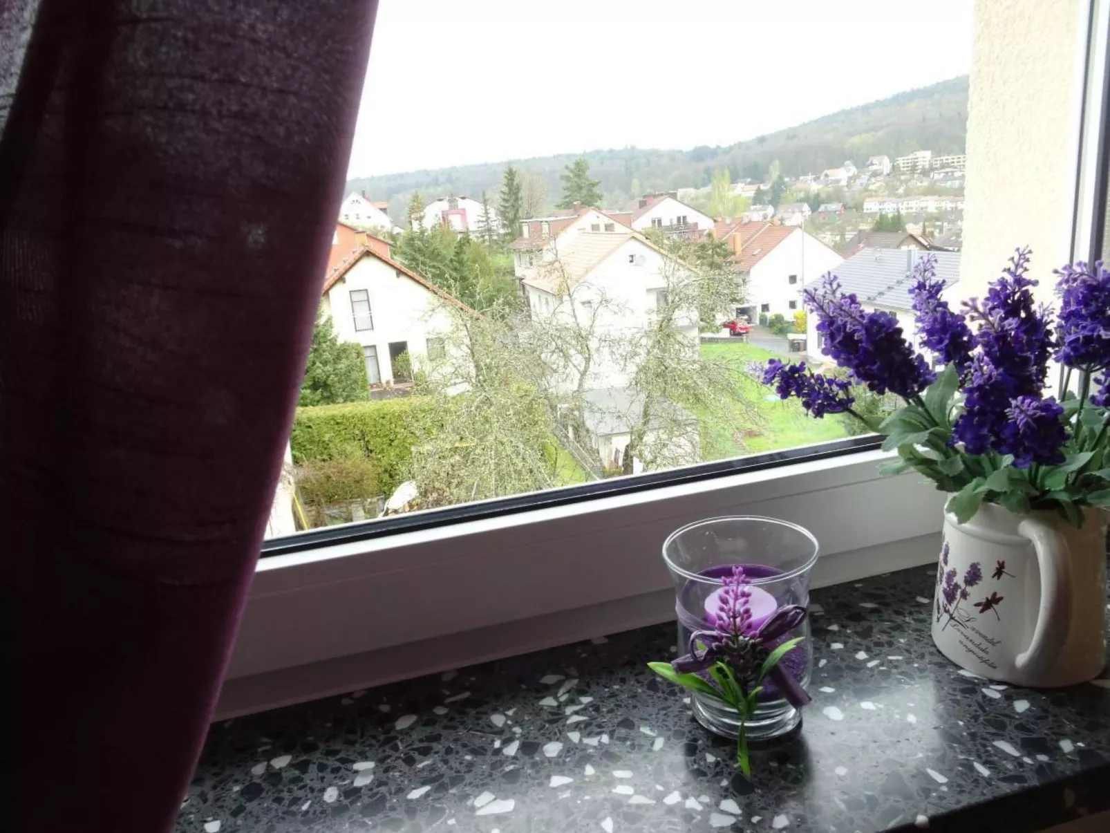 Haus Holzheimer mit Blick auf die Rhön-Image-tags.info