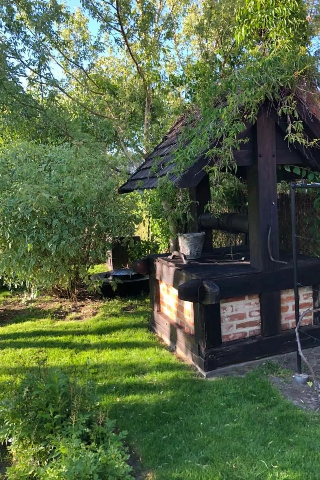 In Gąski mit Gepflegtem Garten-Dedans