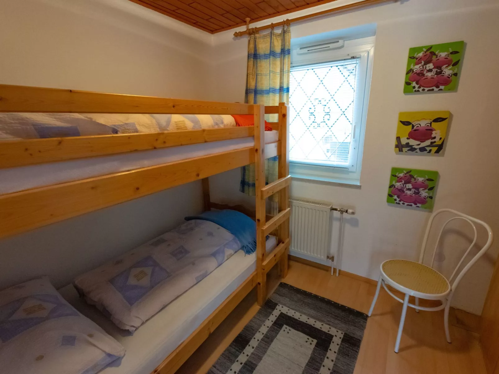 Geräumige Ferienwohnung mit zwei Schlafzimmern - Drinnen