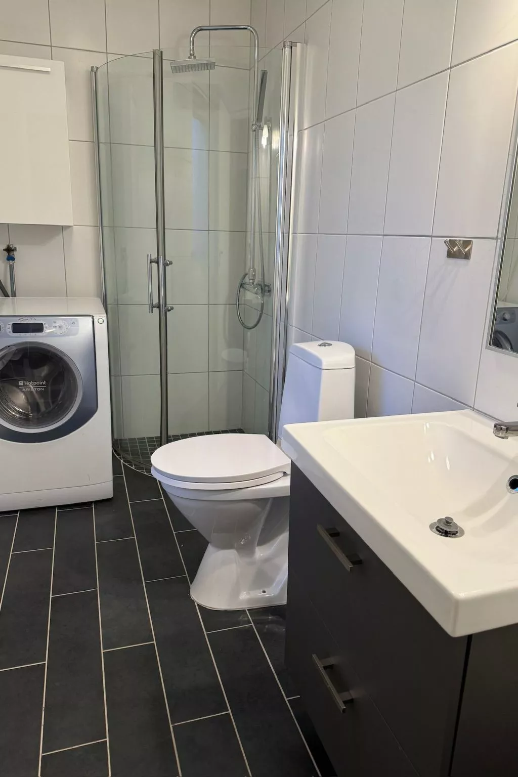 "Paradisvägen" direkt am Strand-Drinnen