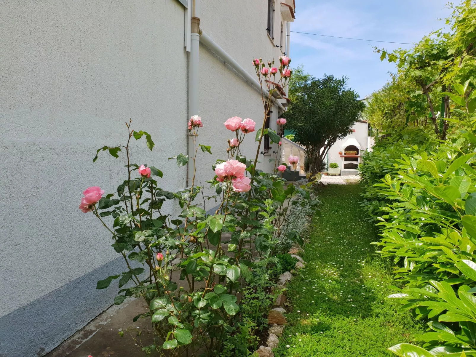 Apartment Bijelic - mit Balkon, 480 m vom Meer-Dedans