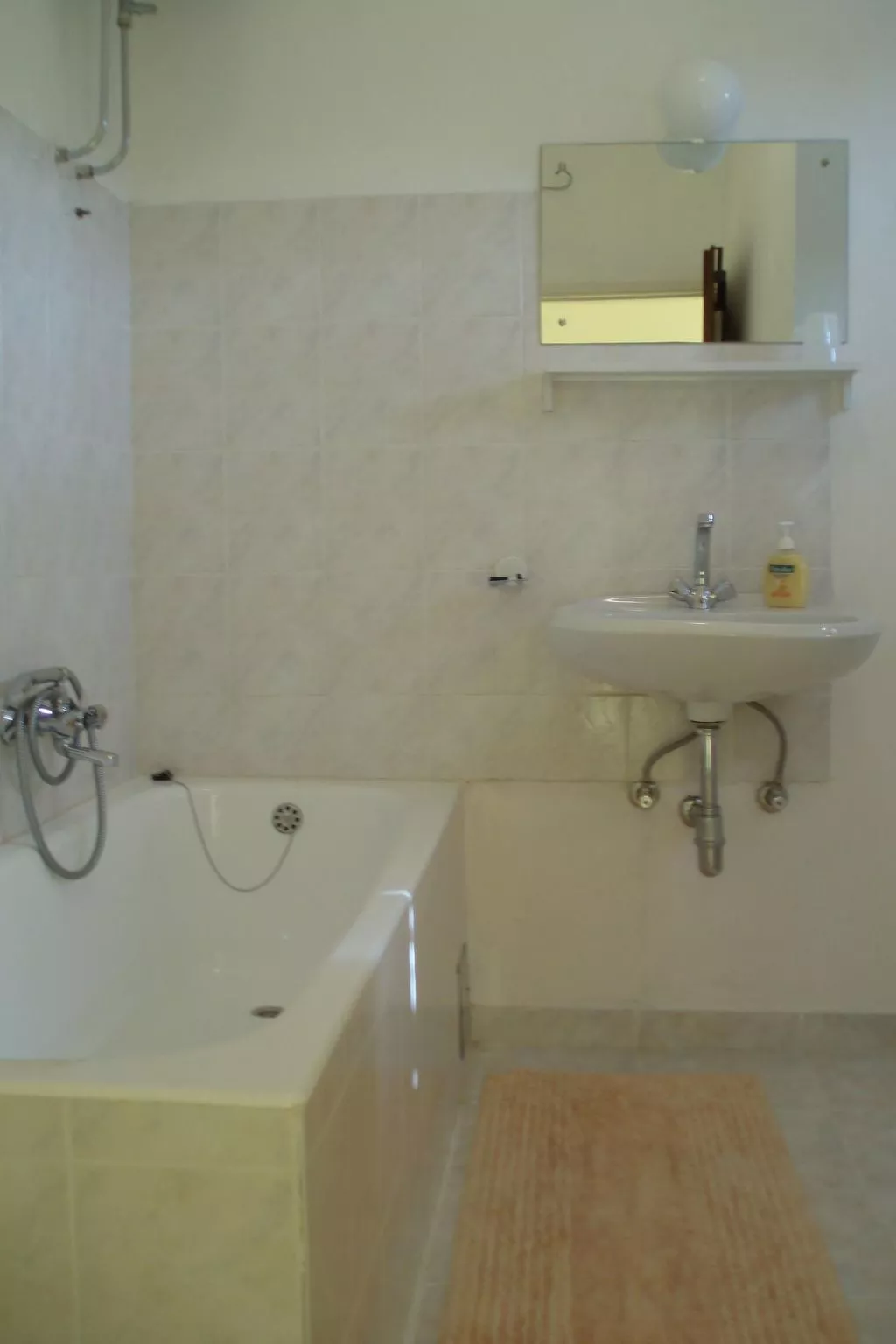 Wohnung mit zwei Schlafzimmern, direkt am Meer-Drinnen