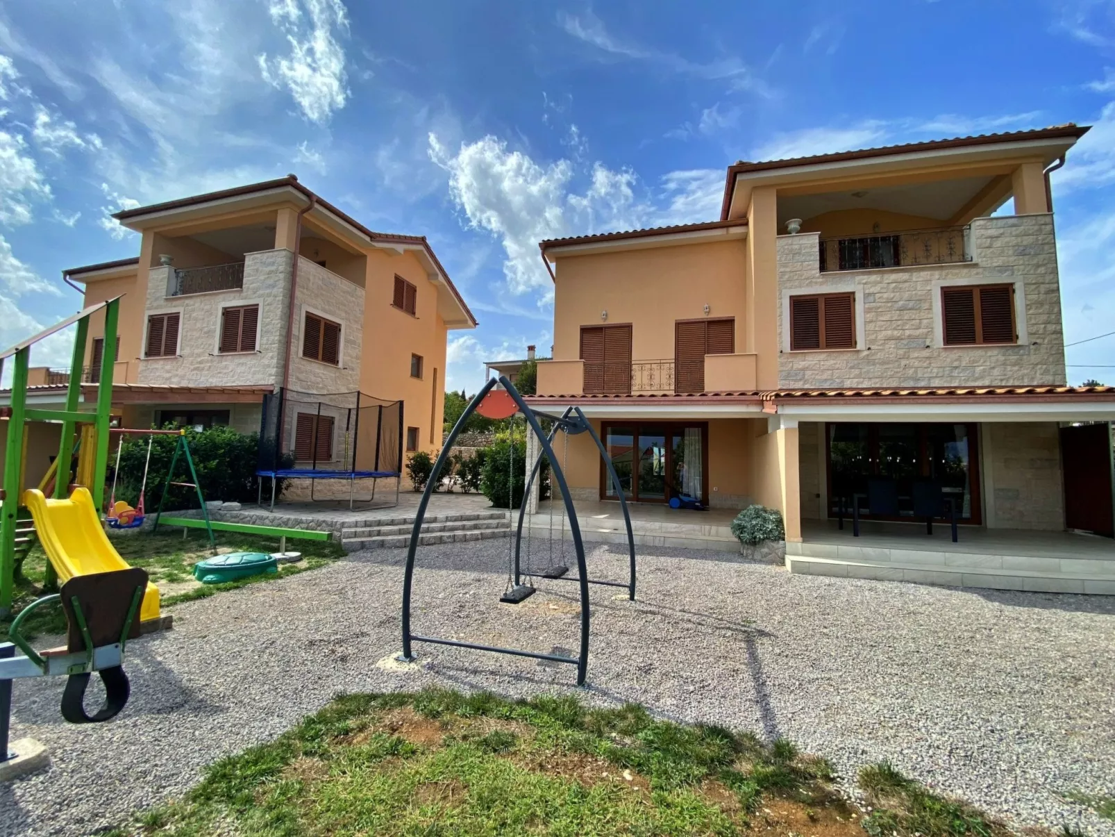 Apartment Branka-Drinnen