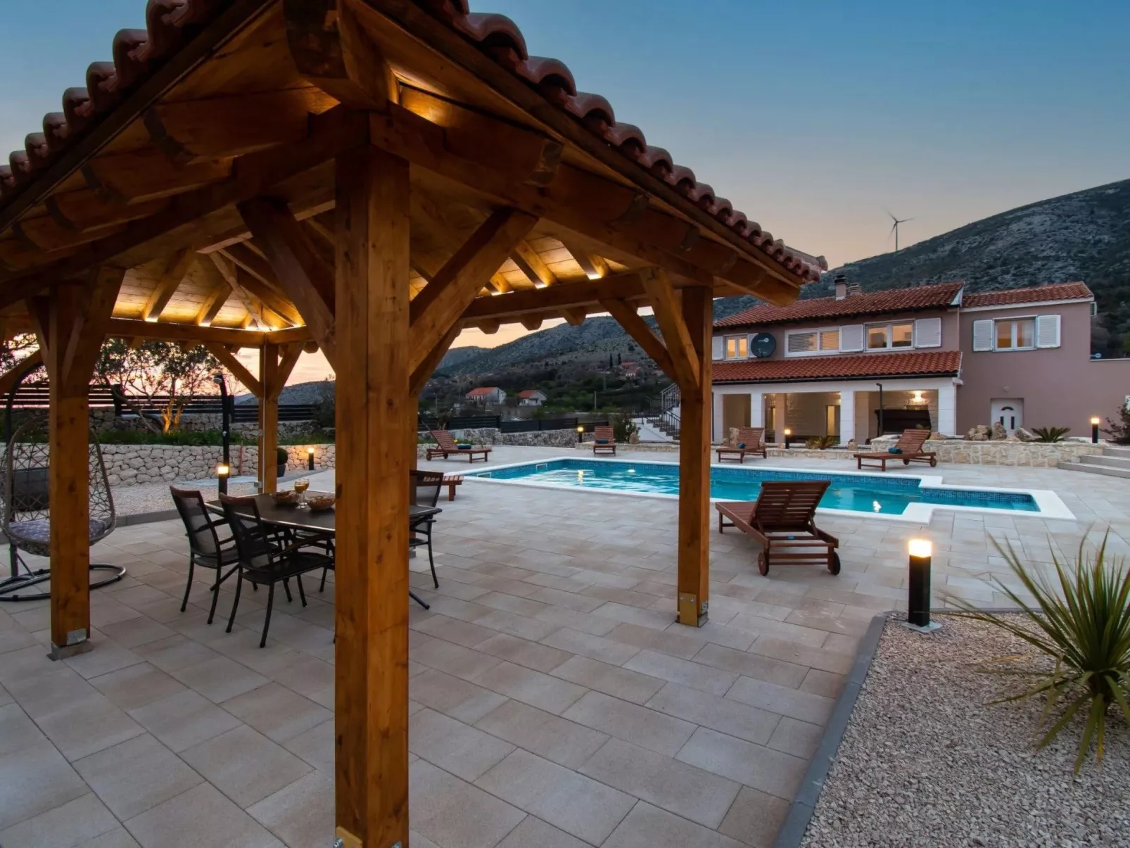 Villa Natura Piedra bei Sibenik-Drinnen