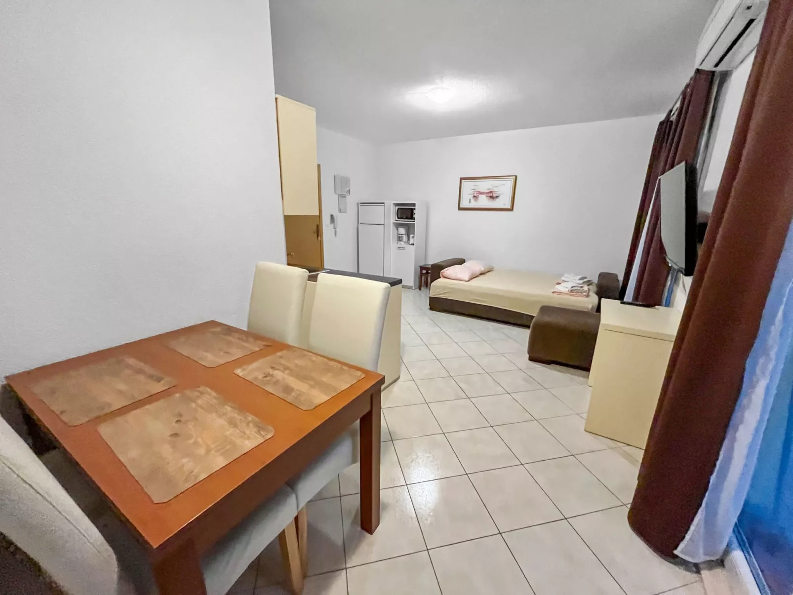 Villa Luna, Ap. 5 mit Pool-Image-tags.info