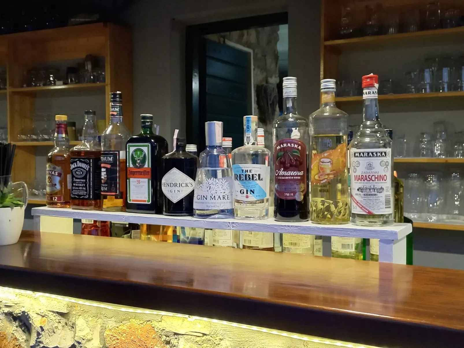 Strandhaus Sofia - Ferienanlage Bain, Žut - Kornati-Inside