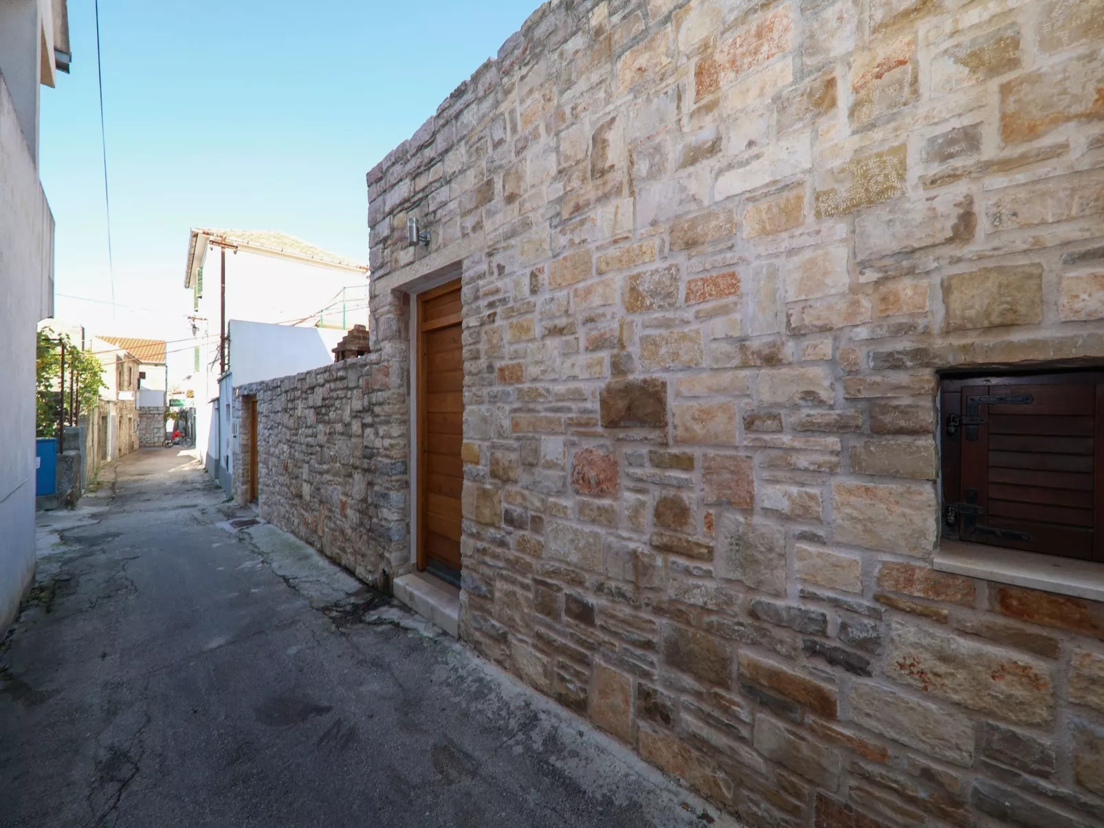 Wohnung mit Garten, Grill und Terrasse-Outside