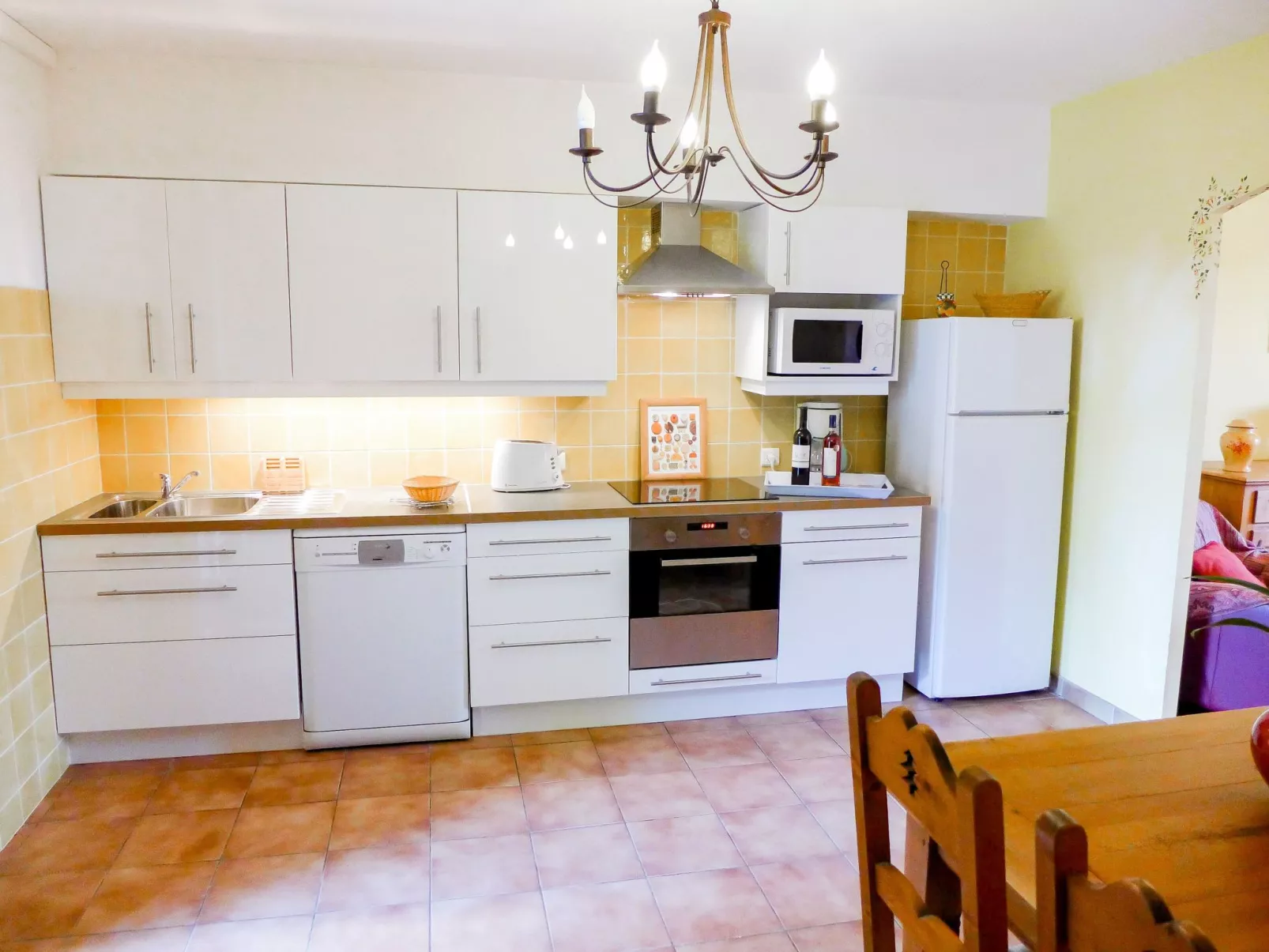 Für 2 Personen und 2 Kinder-Inside