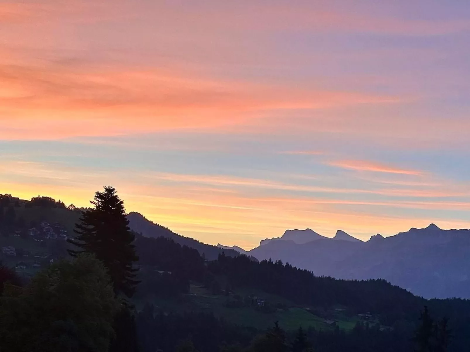 Panorama-Beatenberg-Draußen