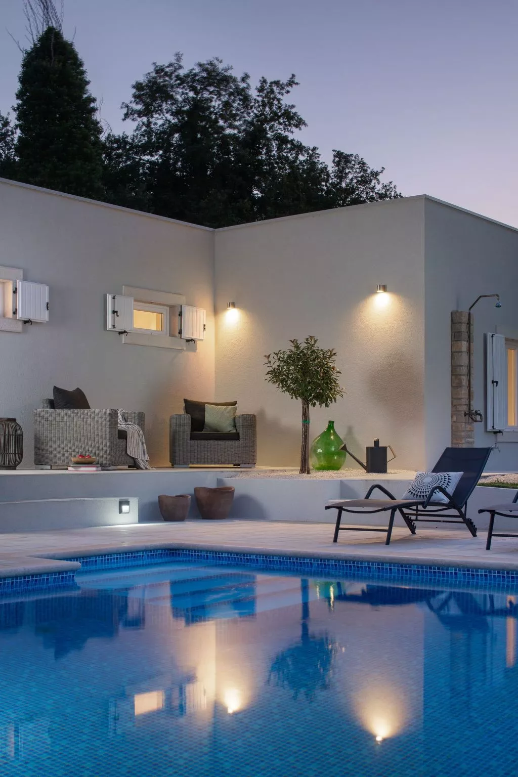 Mit eigenem Pool-Dedans