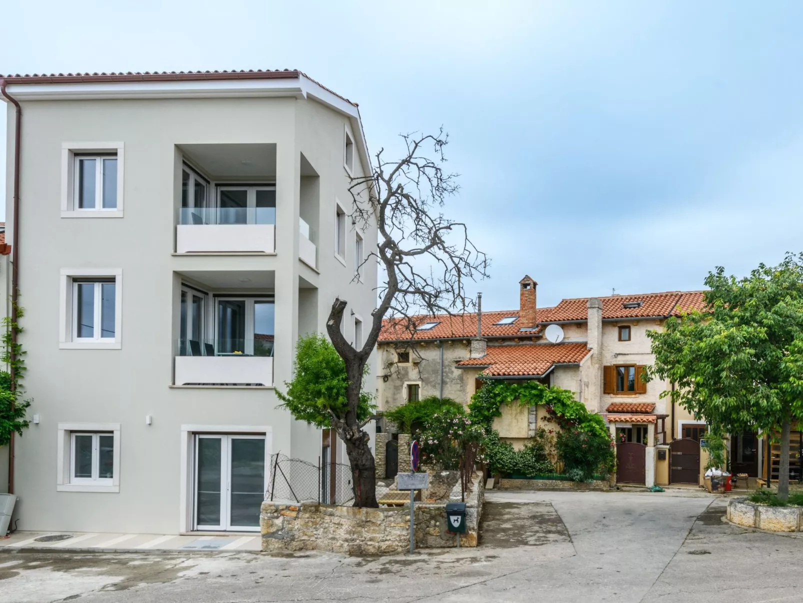 MA Premantura Luxus Apartment Nr. 3 mit Meerblick und Parkplatz für 2+2 Persone-Drinnen