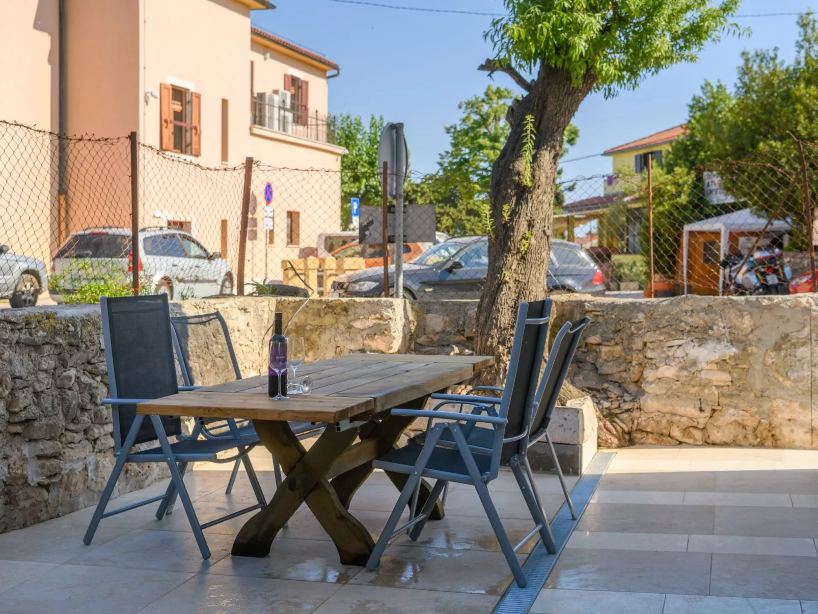 MA Premantura Luxusappartement Nr. 1 mit Terrasse und Parkplatz für 2+2 Persone-Drinnen