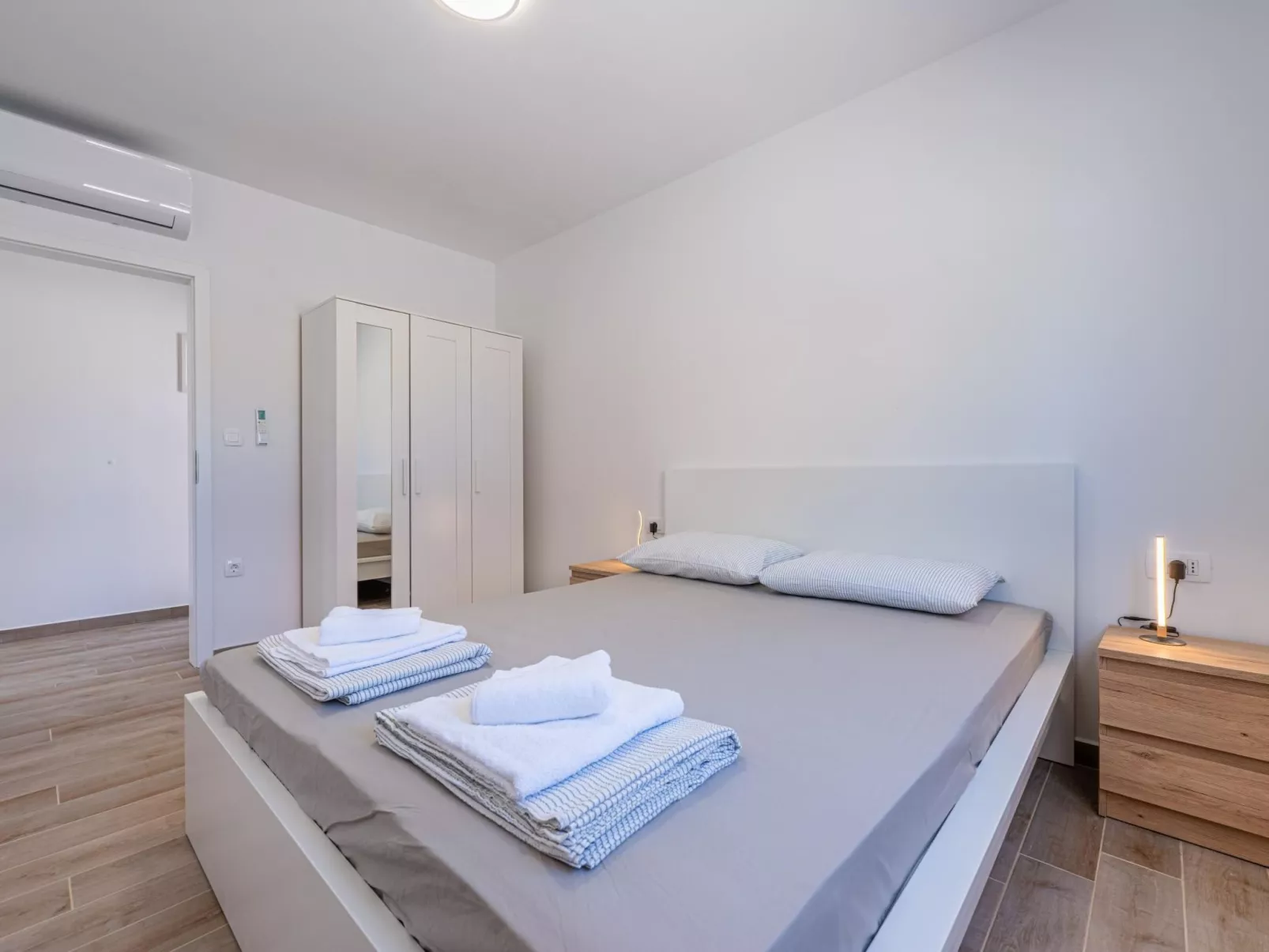 Villa Stocozzi-Inside